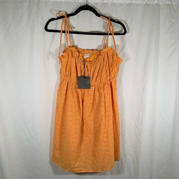 Le Lis Dresses & Skirts - Le Lis Dress Women’s Medium Orange Eyelet Mini Dress NWT Cotton Blend